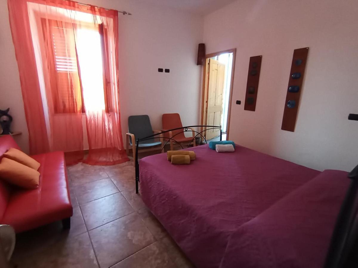 Orgosolo B&B Sardegna מראה חיצוני תמונה